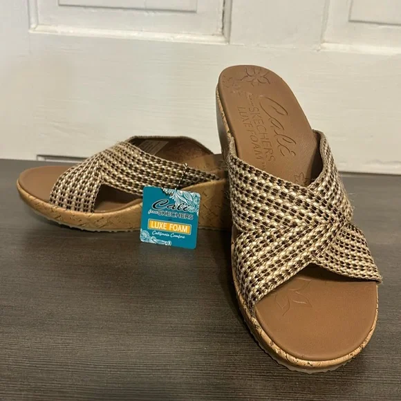 skechers sandals size 9
